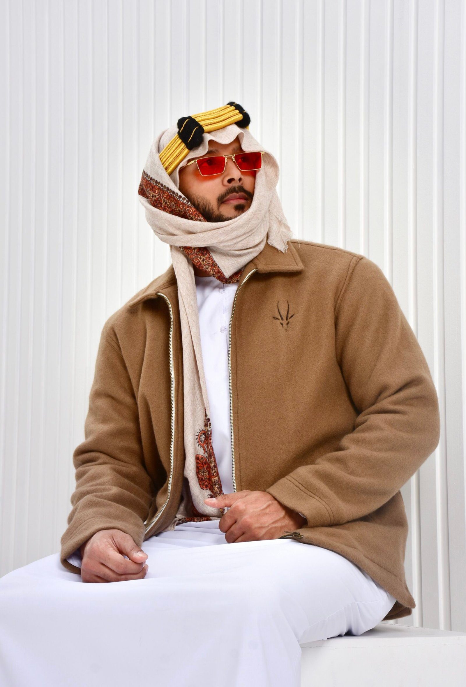 جاكيت كشميري بطانة فرو