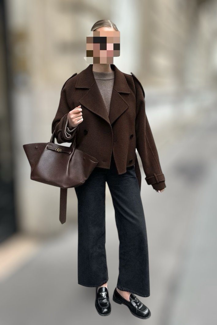 كوت نسائي مع حزام و أزرار (الطول اختياري)